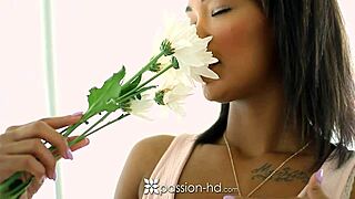 harley dean devours her man's throbbing cock in hd passion