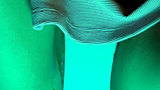 hey babe 😏 your horny esposa pussy needs play now