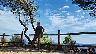 strangers caught park pussy flash masturbation squirt 😱💦