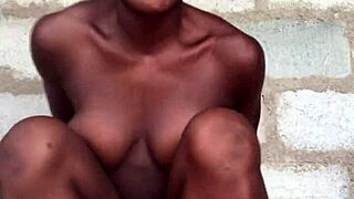 Crazy Bitch Dildo Fucks Pussy And Asshole