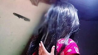 desi village guy, wanna fuck this hot modern babe?