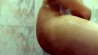 hey babe this hot desi girlfriend with big natural tits fingers her young chubby self in the bathroom