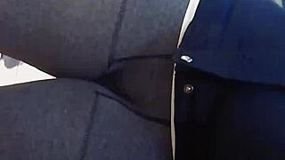 WATCH THIS INSANE CLOSE-UP CAMELTOE PUSSY PRINT OUTDOORS!