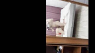 hey young stud, this blonde milf cougar wants your cock deep now