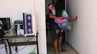 ARRIVED HORNY TO FUCK THIS GORGEOUS BLONDE WITH MASSIVE TITS!