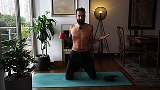 Amateur latina milf wife learns bed massage missionary pussy fucking hip moves quickie couple sex tips