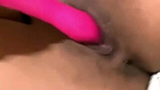  venezuelan teacher's leaked sensual video teases perfect athletic body