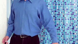 Redhead Teen Milf Steps Into Shower For Hardcore Webcam Solo