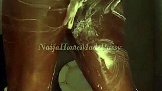 join me in the shower daddy 😍 big natural tits wet pussy