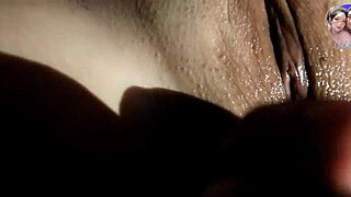 New241new vibrates pussy with toy before bed creampie