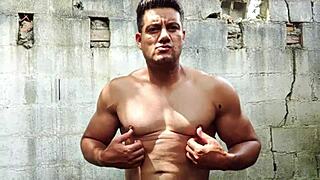 yuri gaúcho bodybuilder strokes huge cock to cum explosion