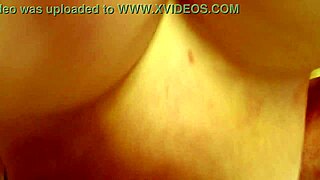 i love dawnskye's belly under boobs and armpits with those steamy kisses