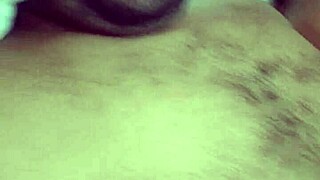 Mature Mommy's Juicy Vagina Teases in First-Part Masturbation Show