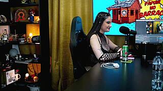 VICTORIA CAMARGO's Huge Pussy Lips Make RUAN Fuck Her Doggystyle Hard!!