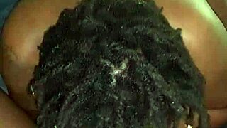 Latenightbreeze shares late-night neighbor glimpses Pt1