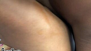 Hot stepsister sneaks in for secret close-up creamy pussy pounding from neighbor