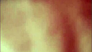 Bokep Indonesia College Girl Rides Cock In Kos While Boyfriend Works