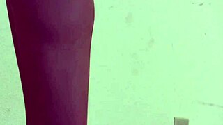 FOOT PUMPING FETISH TOES BAREFOOT ACTION!