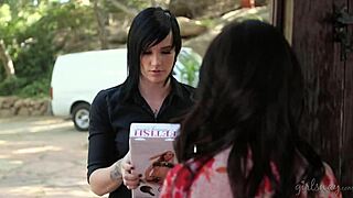 shyla jennings nikki hearts lick pussies to orgasm