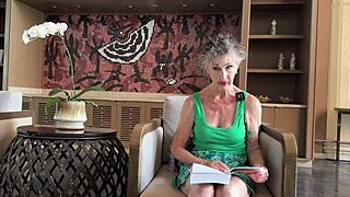 JUICY VIRGIN LOSING IT IN LONDON