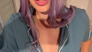 Cute 18-Year-Old College Girl's Perfect Body Flaunts World's Most Delicious Pussy