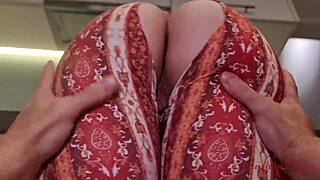 Cleaner lady tempts with her big ass curves