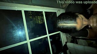 hijastra de 18 anos seduce a su padrastro para follarla duro en casa