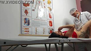 ginecologista fingers tight asshole then bareback fucks juicy patient