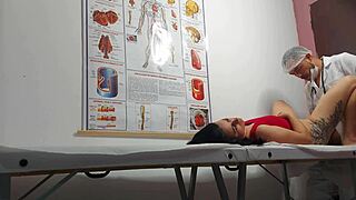 ginecologista fingers tight asshole then bareback fucks juicy patient