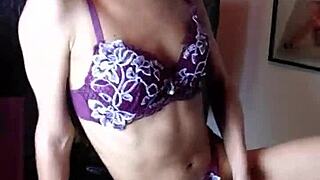 damn linda travesti's huge cock and thick ass got me hooked