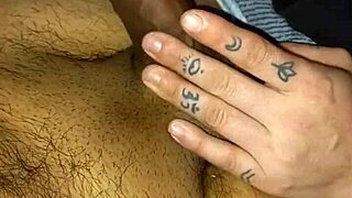 hey babe she cant wait for your morning tongue action