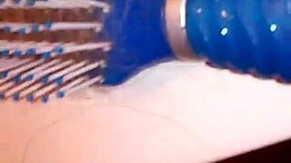 Benieuwd hoe ik mijn lul streel tijdens solo sessies?