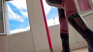 can you handle anuskatzz's wild exotic pole dance heat?