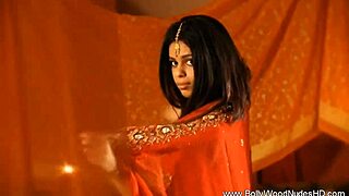 i dream of stripping naked for my indian lover