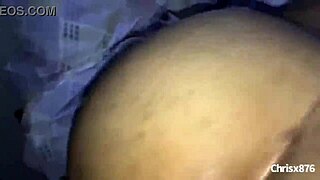 i get up close on this pussy getting fucked deep and raw