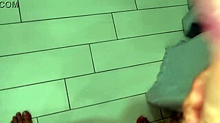 hey wanna see this tall tanned amateur flash ass worship spit ride huge hard cock in bedroom