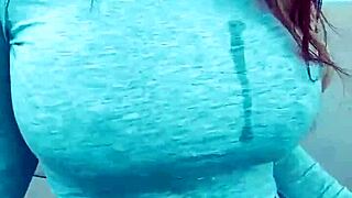 uhh bimbos like me finger our wet pussies on webcam all night long hehe