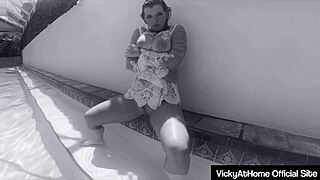 Vicky Vette Toys Big Pussy Ass Poolside Orgasm