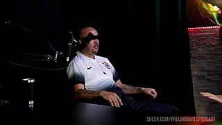 Thiago Barão's podcast compilado with Bia Hot's sheer red lingerie preliminares on bar!