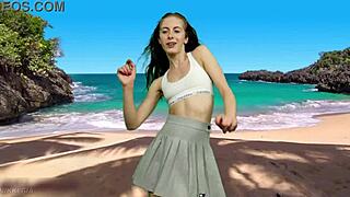 i'm obsessed watching her dance beach panty-free big pussy flashing