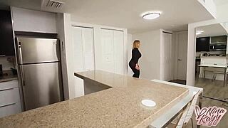 Cheating BBC Bull Pounds Blonde Nina Kayy While Spy Sara Jay Films Every Thrust!