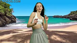 i'm obsessed watching her dance beach panty-free big pussy flashing