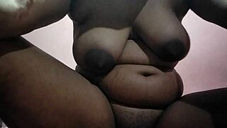Indian Aunty's Huge Saggy Natural Tits Bounce in Open Fuck