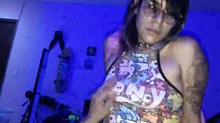 Geeky Putita Craves Riding Thick Cock In Tasty Tanga