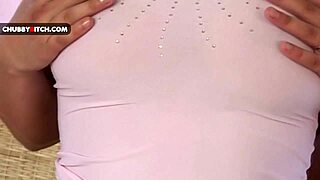 Chubby Babe Plunges Toy Deep into Shaved Pussy Bliss