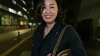 First-Time Wife Mizusawa Riku Returns for Creampie Threesome Bliss!