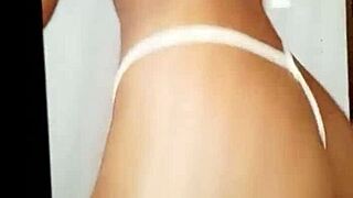 livecam girl teases viewers online