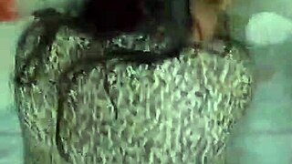 Soy una hot wife zorra puta bent over doggystyle por single vergon
