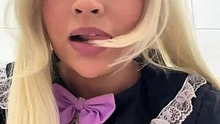 Gassy bbw farts wildly in public toilet at cosplay con