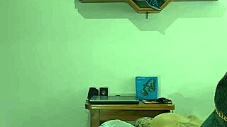 he shaves my pussy and ass for his friend